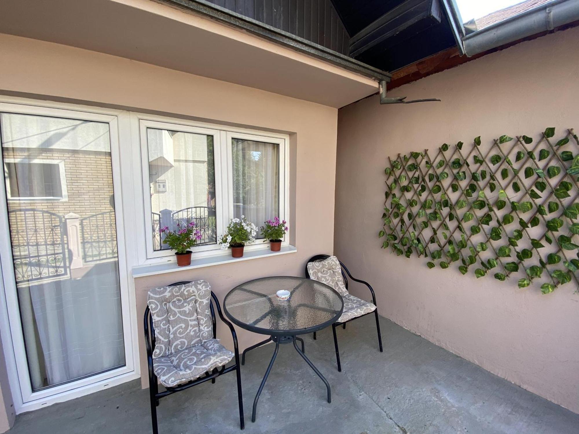 Apartman Mina Mataruska Banja Ngoại thất bức ảnh